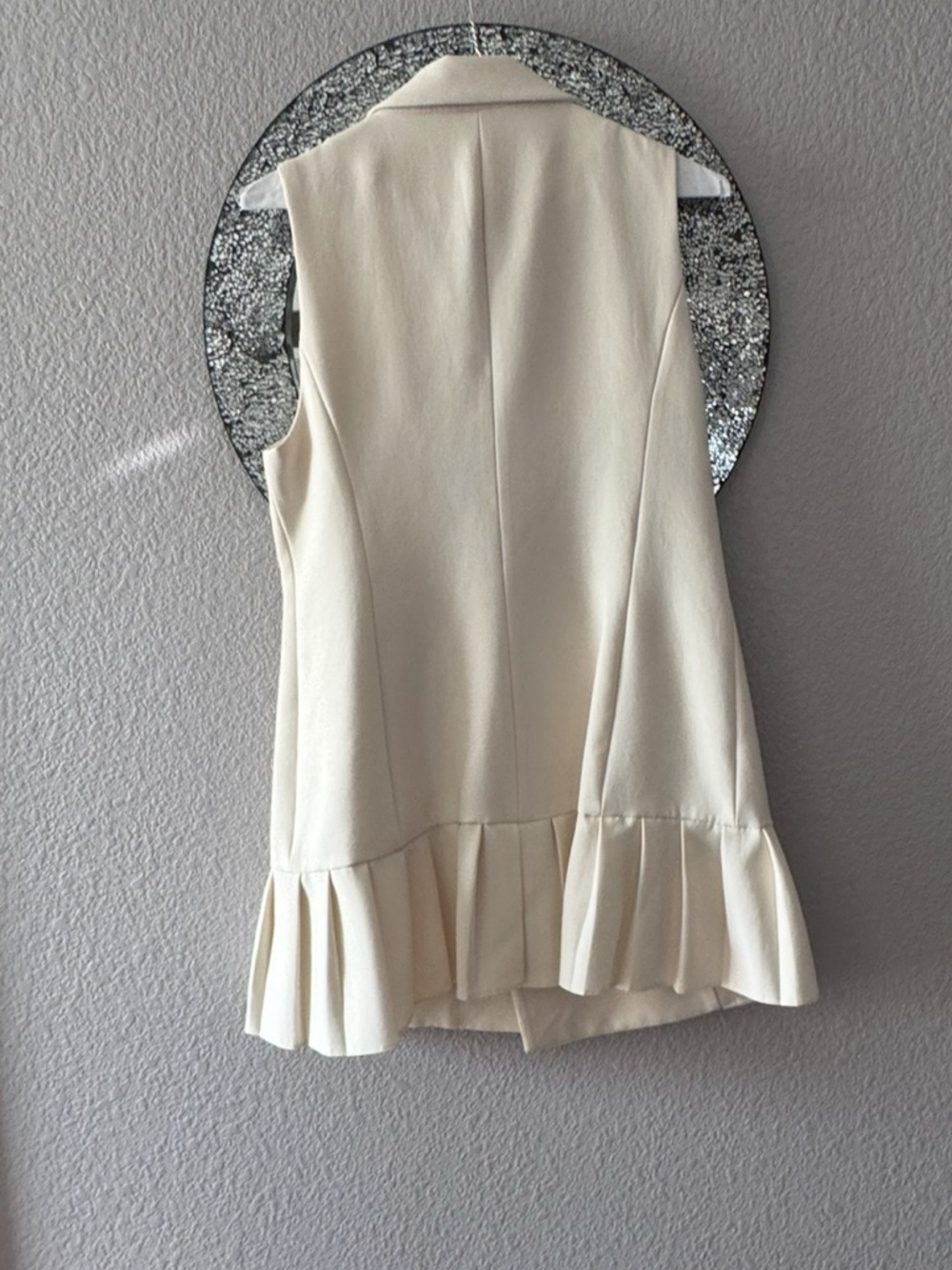 Zara Cream Blazer Dress! - Picture 5 of 7